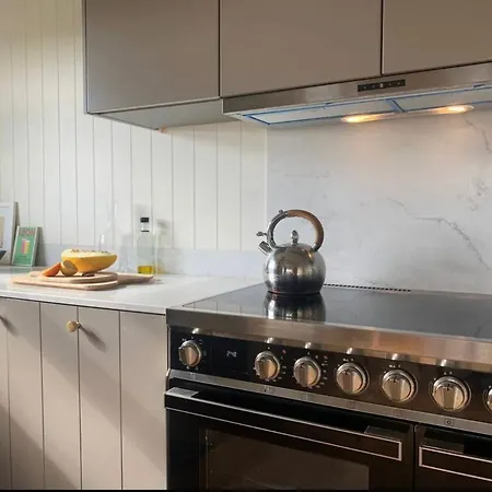 Tranquil Lakeside Villa *