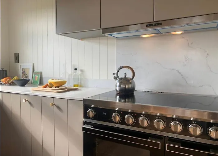 Tranquil Lakeside Villa *